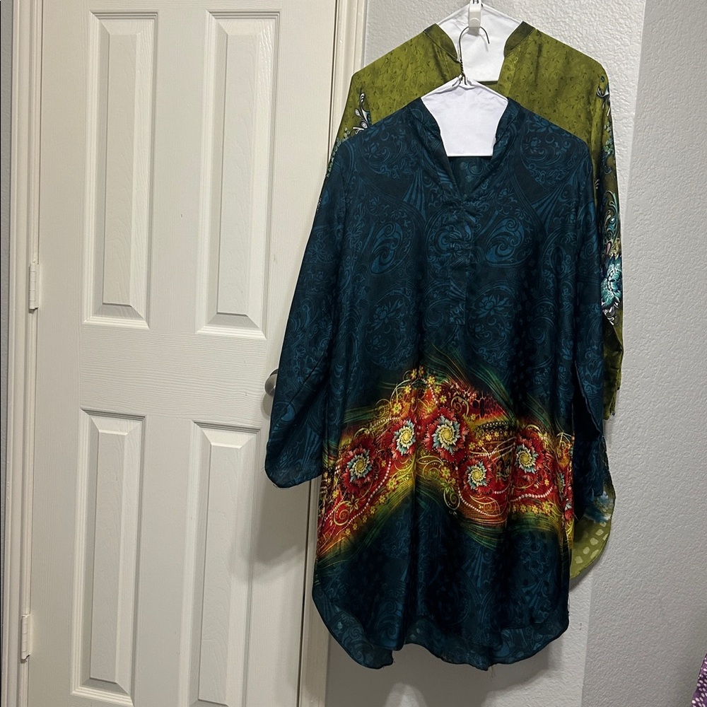 Kurta silk bundle of 2 dark green and olive. S-M